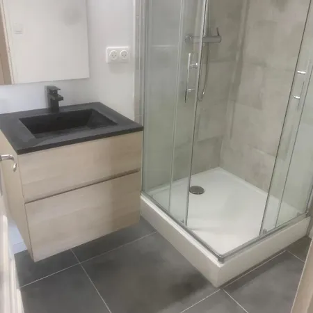 Privée Quartier Quintaou Pansiyon