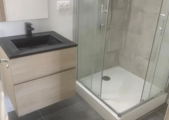 Privee Quartier Quintaou Quarto em Acomodações Particulares